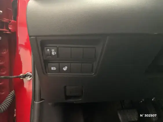 TOYOTA YARIS IV - voiture d'occasion - Photo 15