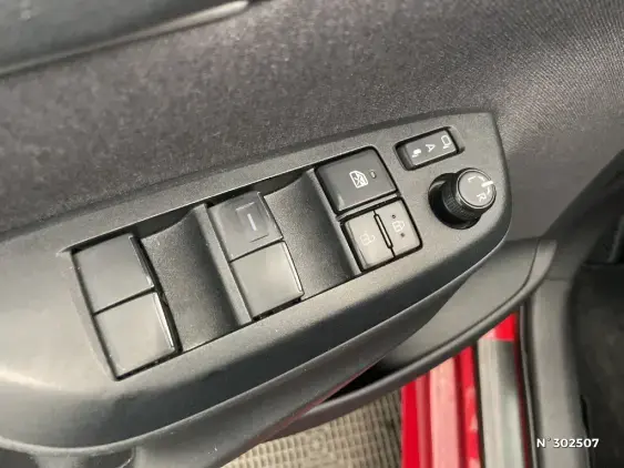 TOYOTA YARIS IV - voiture d'occasion - Photo 27