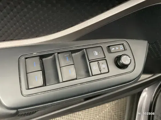 TOYOTA C-HR - voiture d'occasion - Photo 27
