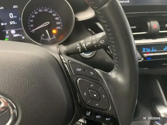 TOYOTA C-HR - voiture d'occasion - Photo 28