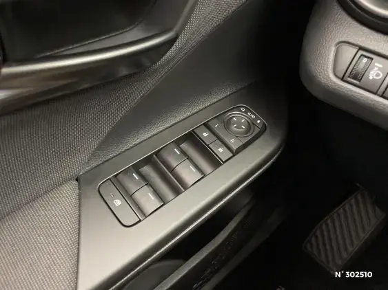 TOYOTA C-HR II - voiture d'occasion - Photo 31
