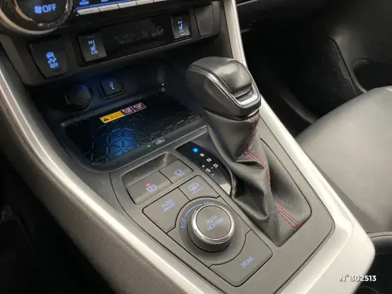 TOYOTA RAV4 V - voiture d'occasion - Photo 29