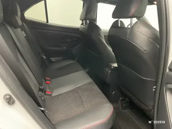 TOYOTA YARIS CROSS I - voiture d'occasion - Photo 11