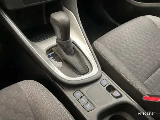 TOYOTA YARIS IV - voiture d'occasion - Photo 32
