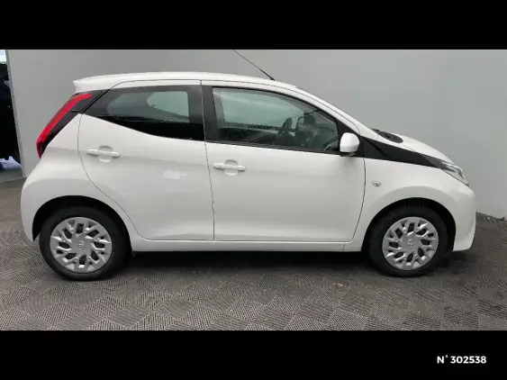 TOYOTA AYGO II - voiture d'occasion - Photo 5