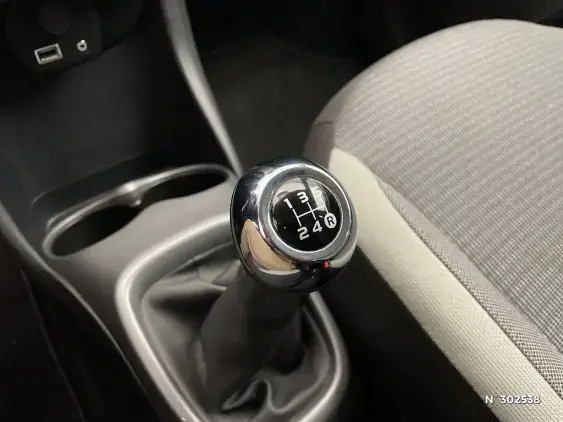 TOYOTA AYGO II - voiture d'occasion - Photo 26