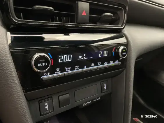TOYOTA YARIS CROSS I - voiture d'occasion - Photo 27