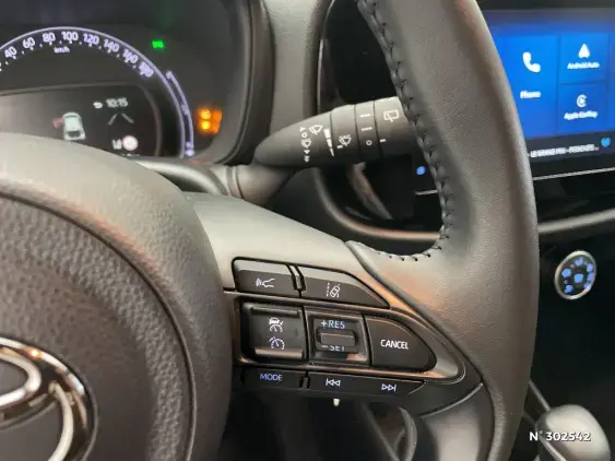 TOYOTA AYGO X - voiture d'occasion - Photo 27
