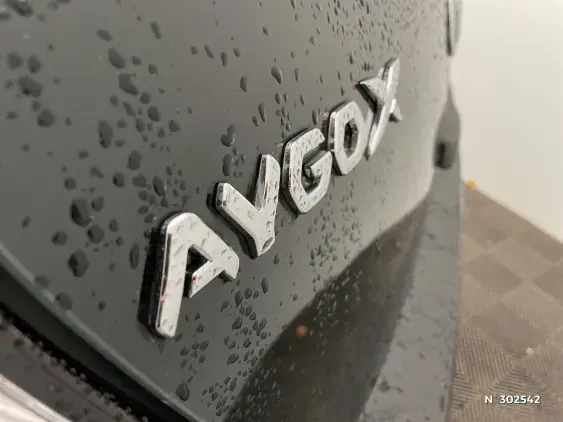 TOYOTA AYGO X - voiture d'occasion - Photo 26