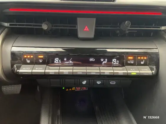 TOYOTA C-HR II - voiture d'occasion - Photo 34