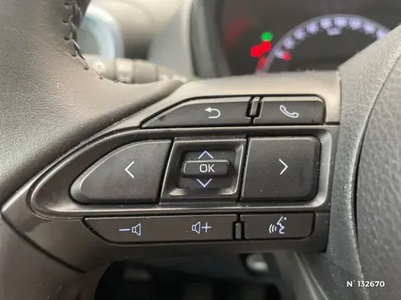 TOYOTA AYGO X - voiture d'occasion - Photo 38