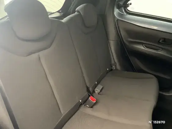 TOYOTA AYGO X - voiture d'occasion - Photo 11