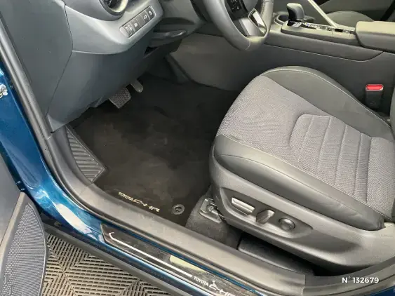 TOYOTA C-HR II - voiture d'occasion - Photo 28