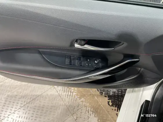 TOYOTA COROLLA TOURING SPT X - voiture d'occasion - Photo 31