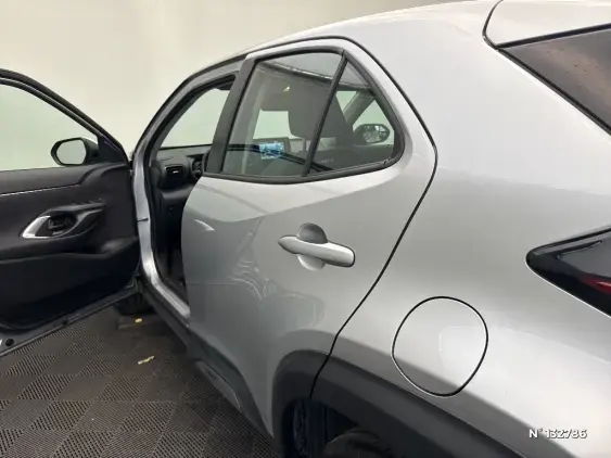 TOYOTA YARIS CROSS I - voiture d'occasion - Photo 37