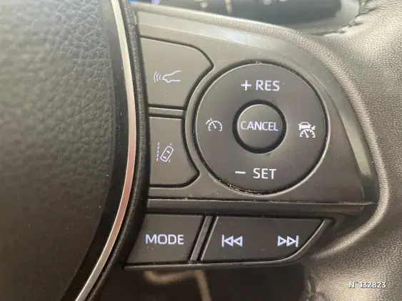 TOYOTA RAV4 V - voiture d'occasion - Photo 33