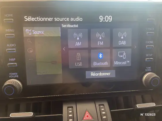 TOYOTA RAV4 V - voiture d'occasion - Photo 37