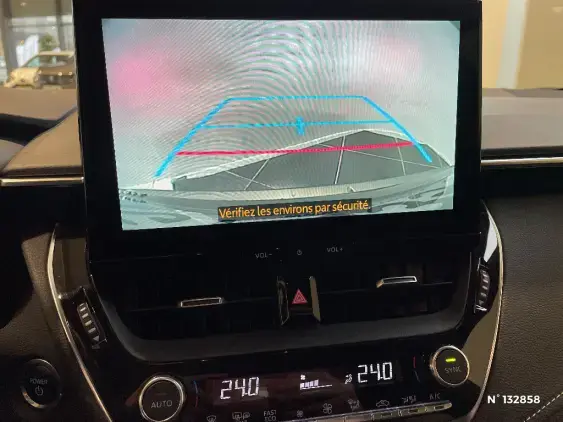 TOYOTA COROLLA TOURING SPT X - voiture d'occasion - Photo 14