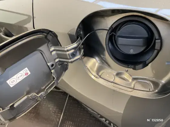 TOYOTA COROLLA TOURING SPT X - voiture d'occasion - Photo 30