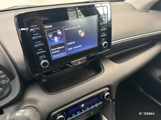 TOYOTA YARIS IV - voiture d'occasion - Photo 13