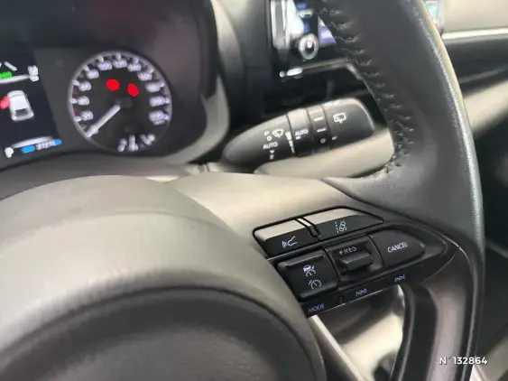 TOYOTA YARIS IV - voiture d'occasion - Photo 33