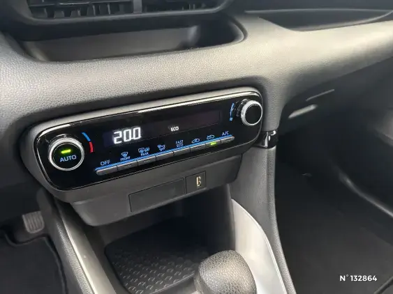 TOYOTA YARIS IV - voiture d'occasion - Photo 35