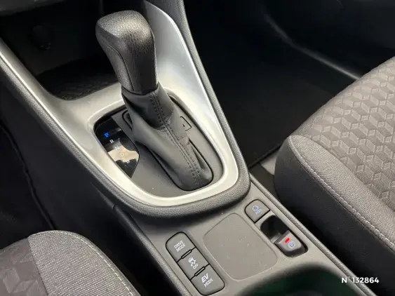 TOYOTA YARIS IV - voiture d'occasion - Photo 38