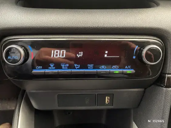 TOYOTA YARIS IV - voiture d'occasion - Photo 15