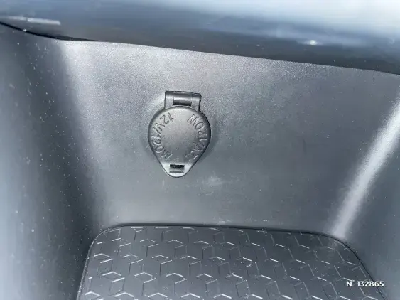 TOYOTA YARIS IV - voiture d'occasion - Photo 41