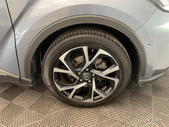 TOYOTA C-HR - voiture d'occasion - Photo 8