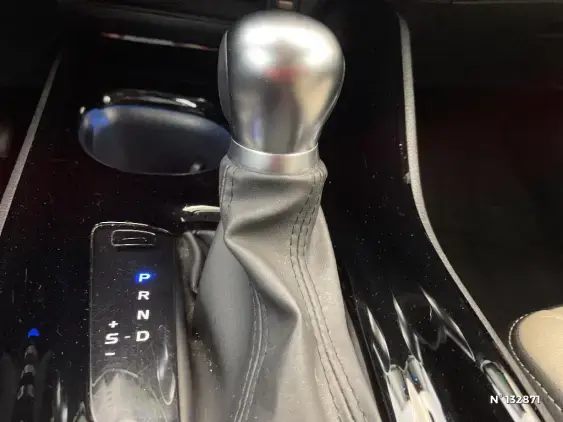 TOYOTA C-HR - voiture d'occasion - Photo 37