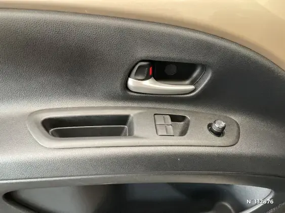 TOYOTA AYGO X - voiture d'occasion - Photo 34