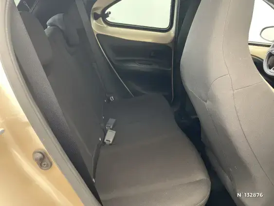 TOYOTA AYGO X - voiture d'occasion - Photo 10