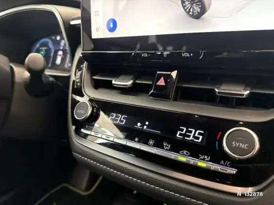 TOYOTA COROLLA TOURING SPT X - voiture d'occasion - Photo 44