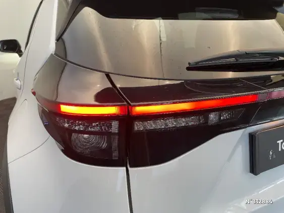 TOYOTA YARIS CROSS I - voiture d'occasion - Photo 29