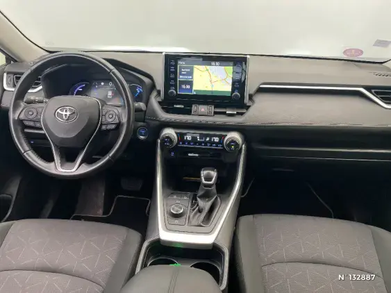 TOYOTA RAV4 V - voiture d'occasion - Photo 9