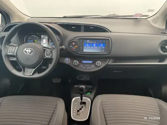 TOYOTA YARIS III - voiture d'occasion - Photo 9