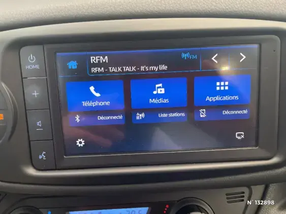 TOYOTA YARIS III - voiture d'occasion - Photo 13