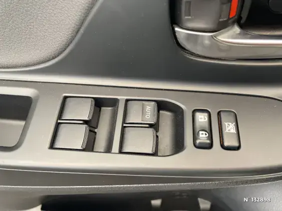 TOYOTA YARIS III - voiture d'occasion - Photo 43