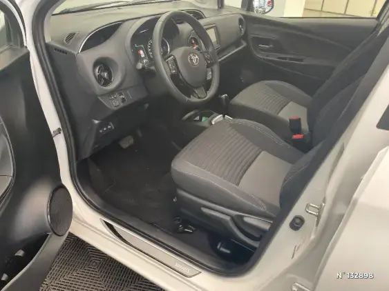 TOYOTA YARIS III - voiture d'occasion - Photo 44