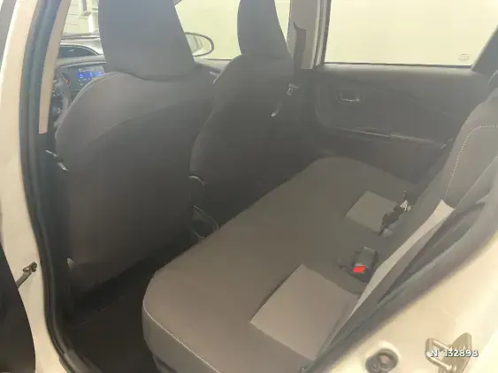 TOYOTA YARIS III - voiture d'occasion - Photo 29