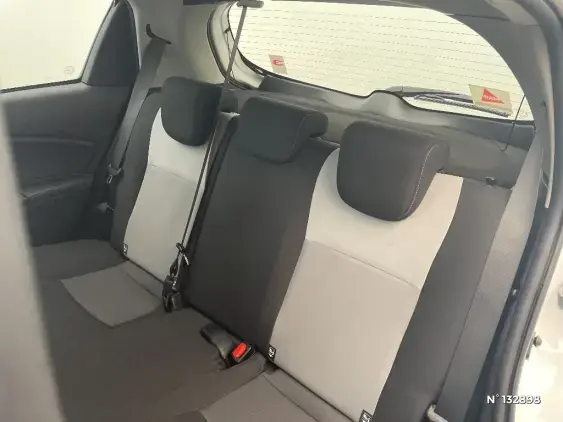 TOYOTA YARIS III - voiture d'occasion - Photo 30