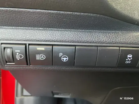 TOYOTA COROLLA XII - voiture d'occasion - Photo 42