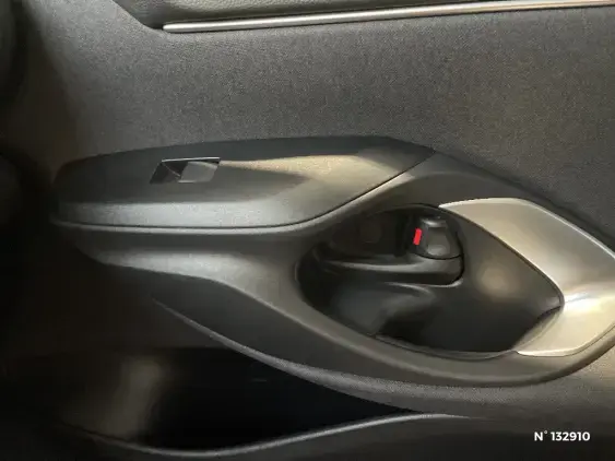 TOYOTA YARIS CROSS I - voiture d'occasion - Photo 35