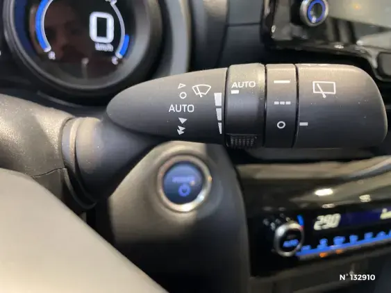 TOYOTA YARIS CROSS I - voiture d'occasion - Photo 39