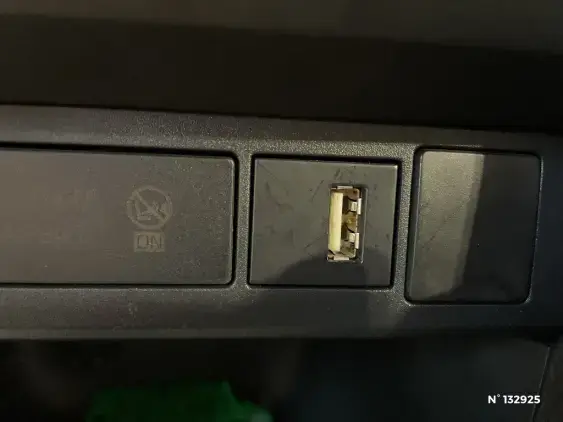 TOYOTA YARIS CROSS I - voiture d'occasion - Photo 36