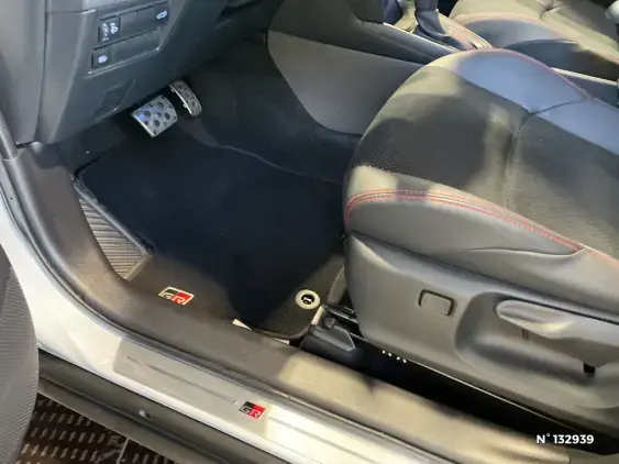 TOYOTA YARIS CROSS I - voiture d'occasion - Photo 28