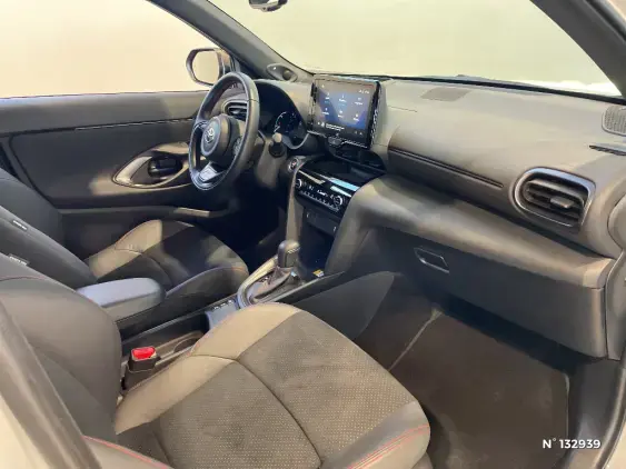 TOYOTA YARIS CROSS I - voiture d'occasion - Photo 10