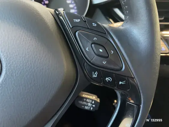 TOYOTA C-HR - voiture d'occasion - Photo 36