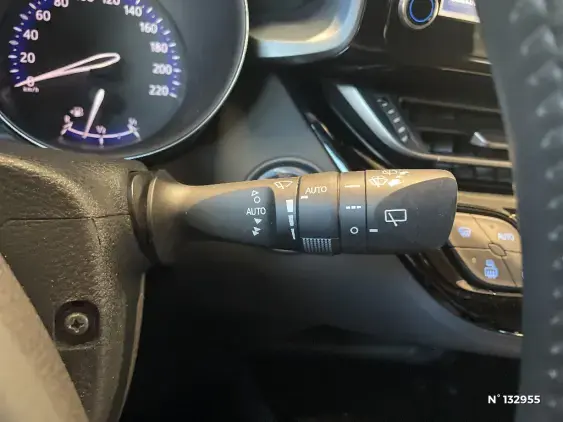 TOYOTA C-HR - voiture d'occasion - Photo 38